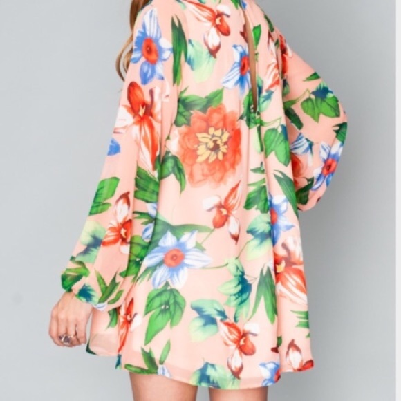 Show Me Your Mumu Donna Michelle Tunic - Picture 3 of 13